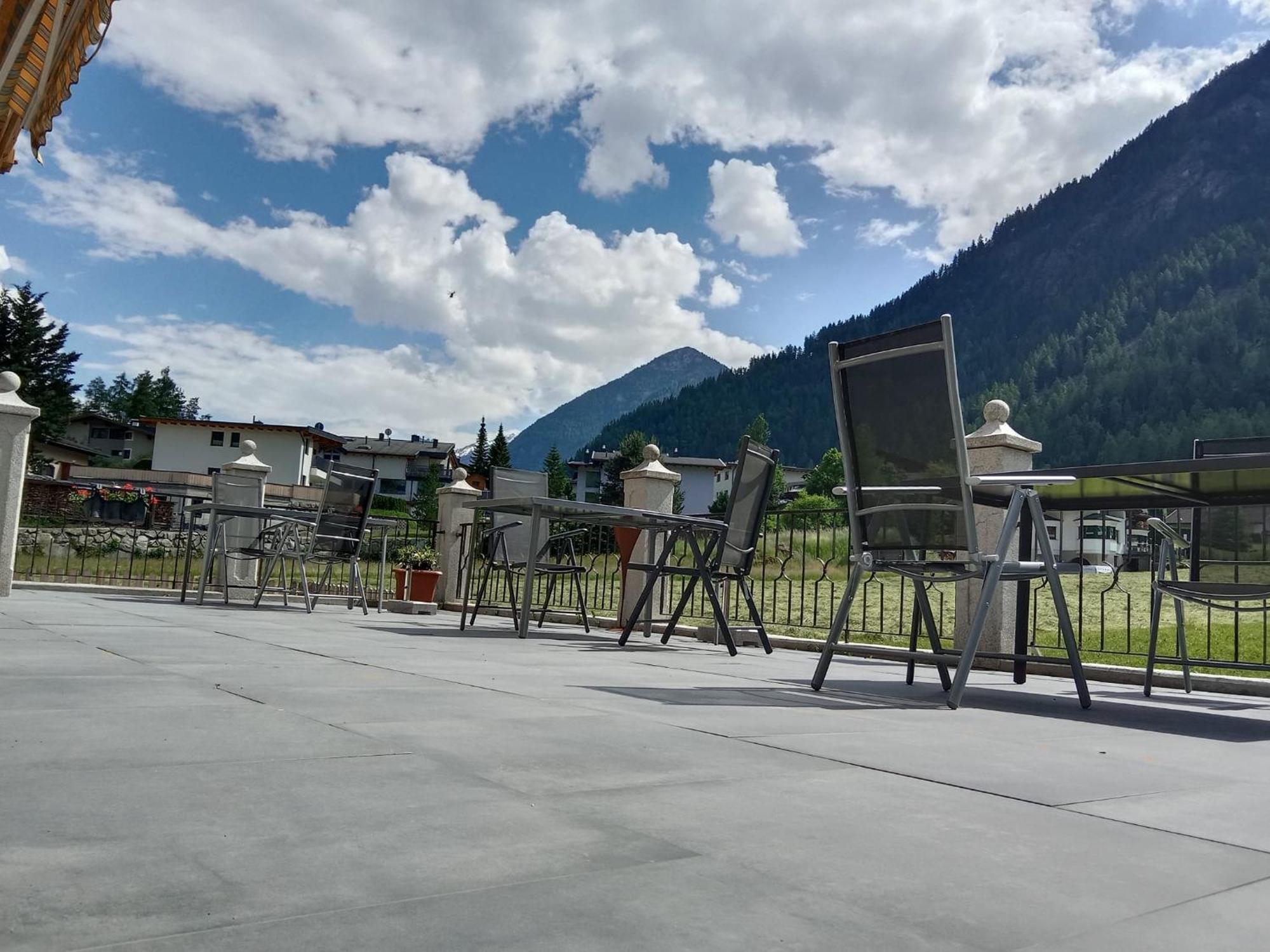 Ferienhaus Haueis Tumpen Buitenkant foto
